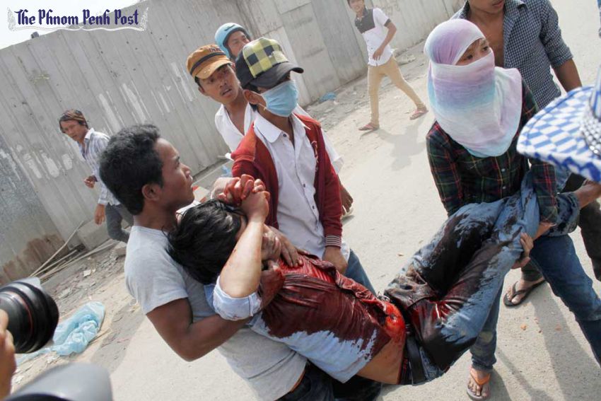 Hun Sen's forces attacking and murdering peaceful protestors