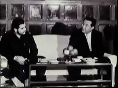 The two revolutionaries share a fraternal ideological moment