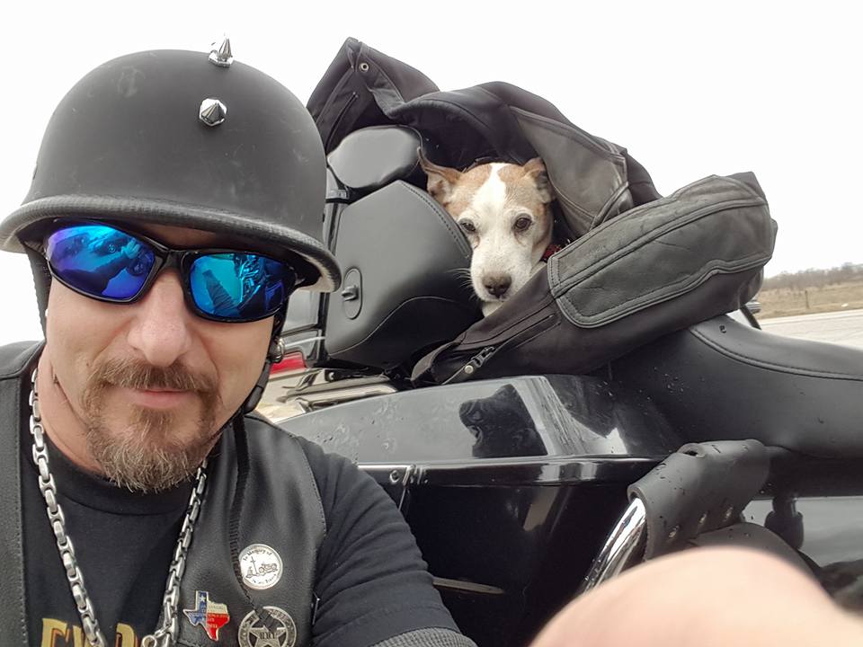 Turnbow (left) and Davidson( right) on the road enjoying their new friendship